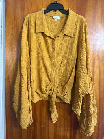 Umgee Mustard colored button up Women's XXL 18