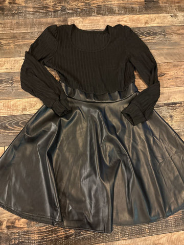 Black dress New Women's - L