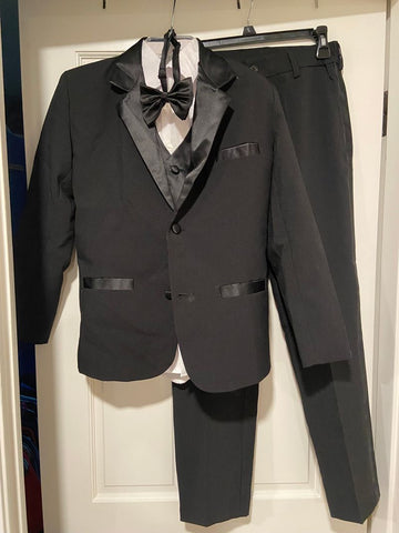 Spring notion Boys tuxedo- includes pants, jacket, vest, shirt, bow tie 12
