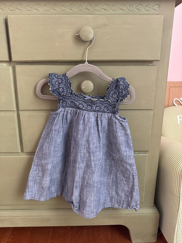 Baby Gap Blue Jean dress. Decorative lace at top. some loose threading 12 Months