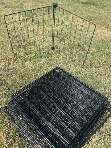 20 fence panels for pen Metal, 12in square, plus clips to put together to build fence Pet