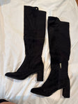 Liz Claiborne Black never worn boots 9-1/2 (Adult)
