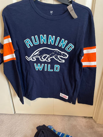 Gap Navy long sleeve shirt, new never worn 14