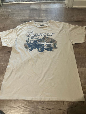 Ford Bronco tshirt  Men's - L