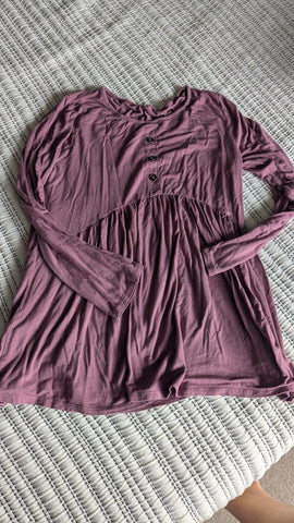 none maroon/purple LS w/gathered front & fake buttons Women's - L