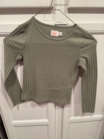 Wonder Natii Green shirt 5T/5