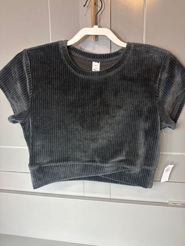 Old Navy NWOT - Black crop casual or fitness use Women's - M