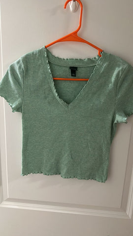 Wild Fable Sea green V neck top Junior Small 1-3