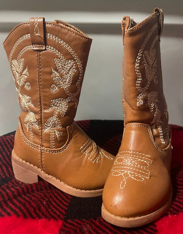 Stepping Stones Tan Girls Western Boots with tiny scuff on left toe 5 (Lil' Kid)