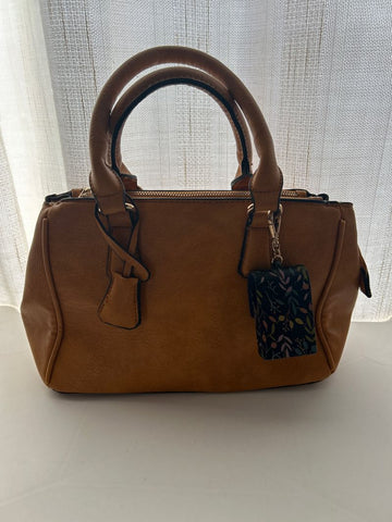 Isabella Faux leather hand bag Bag