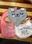 Bibs 1 bunny, 1 pink, 1 white Feeding