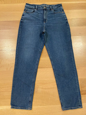 American eagle Stretch Mom jeans size 10 long Women's 10