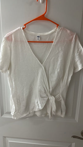 Old Navy White wrap top Women's - S