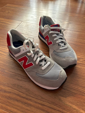 New balance 574 gray, red and navy 12-1/2 (Adult)