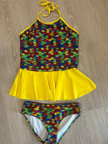 Mermaidens 2 piece, like new. Sz womens xs, but fits like girls 12 imo. 12