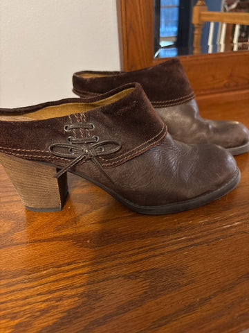 Naturalizer Brown leather and suede 10 (Adult)