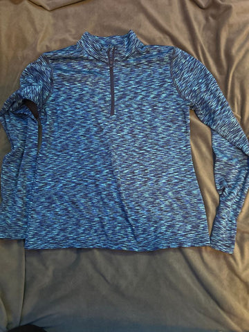 Old Navy Active Wear Thin cotton and nylon pullover, tag was removed 10