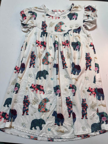 Boutique Printed bears 5T/5